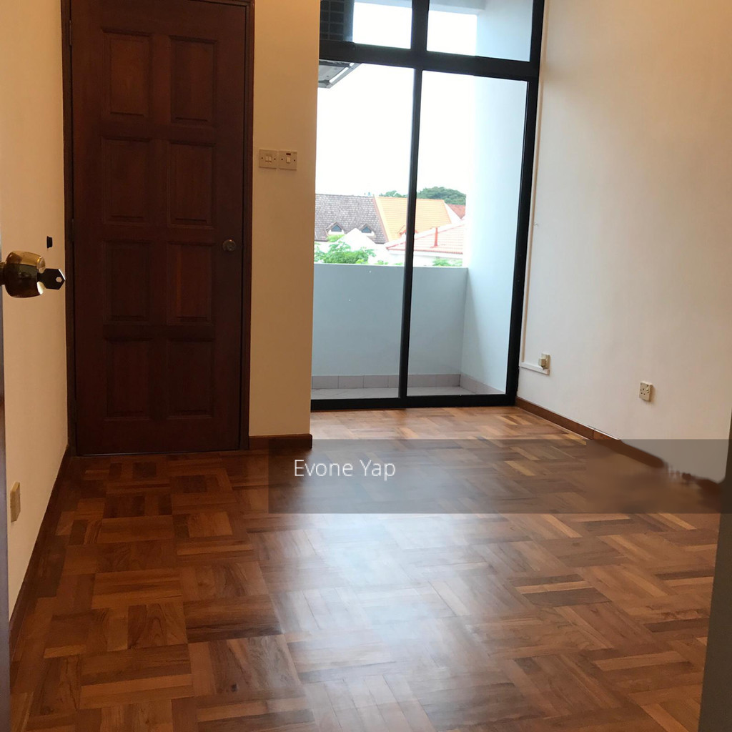 MARLENE AVENUE (D19), Terrace #192908942
